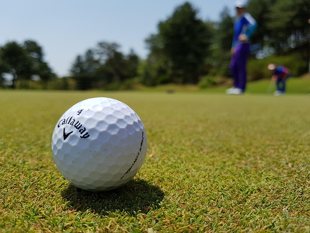 golfový míček